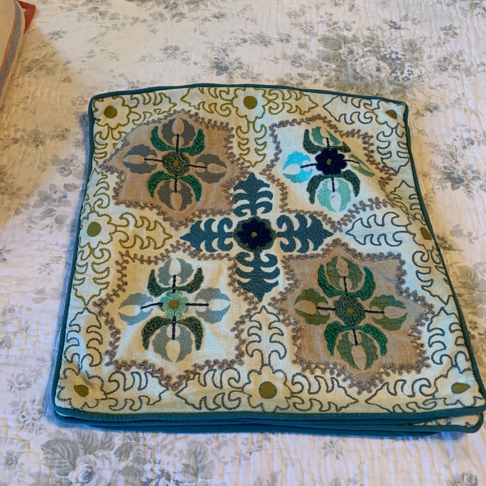 Vintage Pier 1 pillow covers